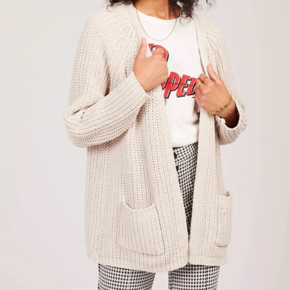 POL Oatmeal Chunky Cardigan - Picture 4 of 4